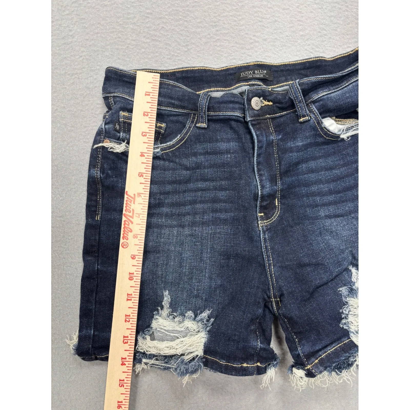 Judy Blue Distressed Denim Shorts Dark Wash Frayed Cuffs Women's Size L - Image 8