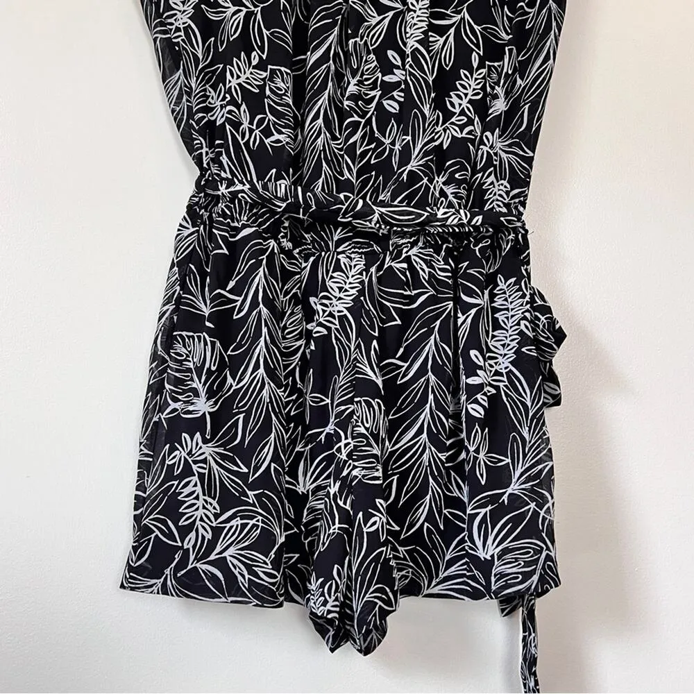 Forever 21 Women’s Black and White Drawstring Romper Sz L - Image 5