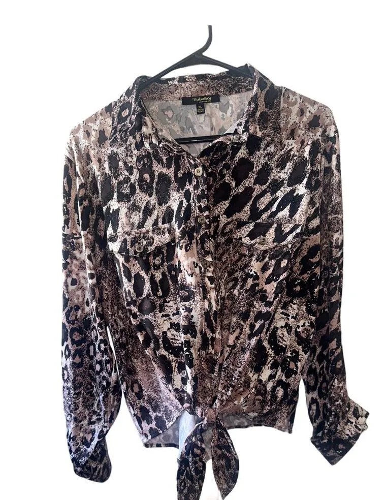 Vintage Leopard Print Blouse with Front Tie – Women’s Fashion Statement Top Black Size XL - Image 2