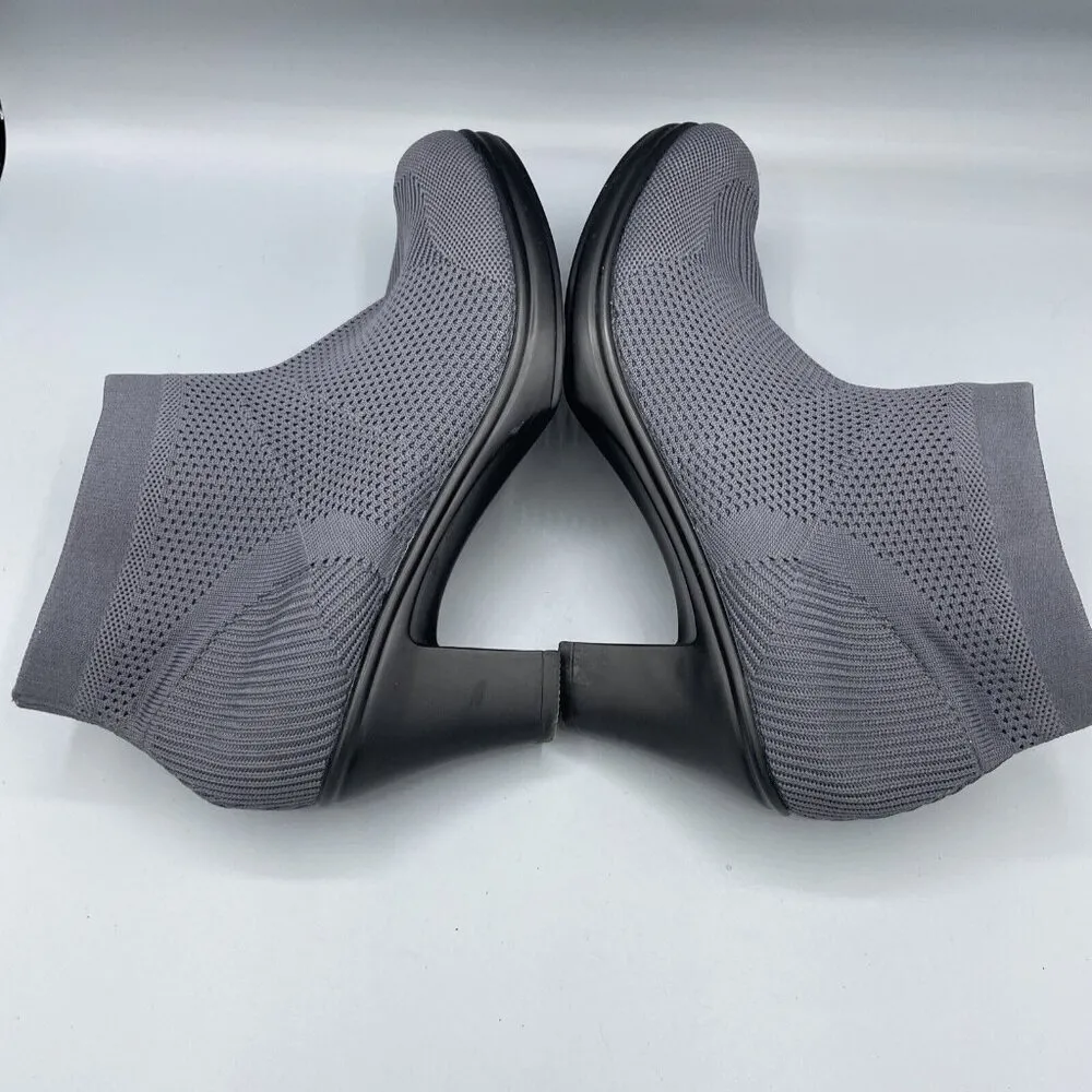 Bernie Mev Doll Womens Heels Boots Gray Sz‎ 9 Stretchy Knit Upper Cushioned - Image 7