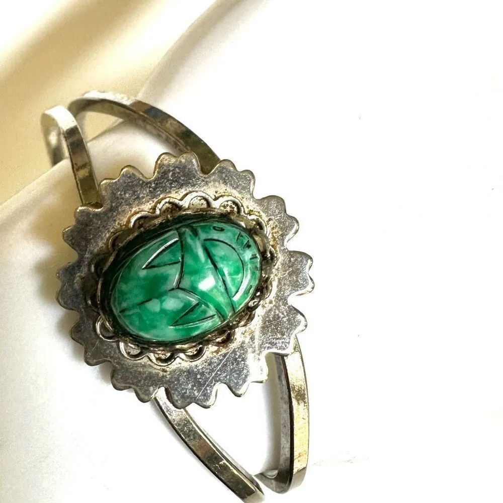 Silver tone green scarab hinged bangle bracelet - Image 4