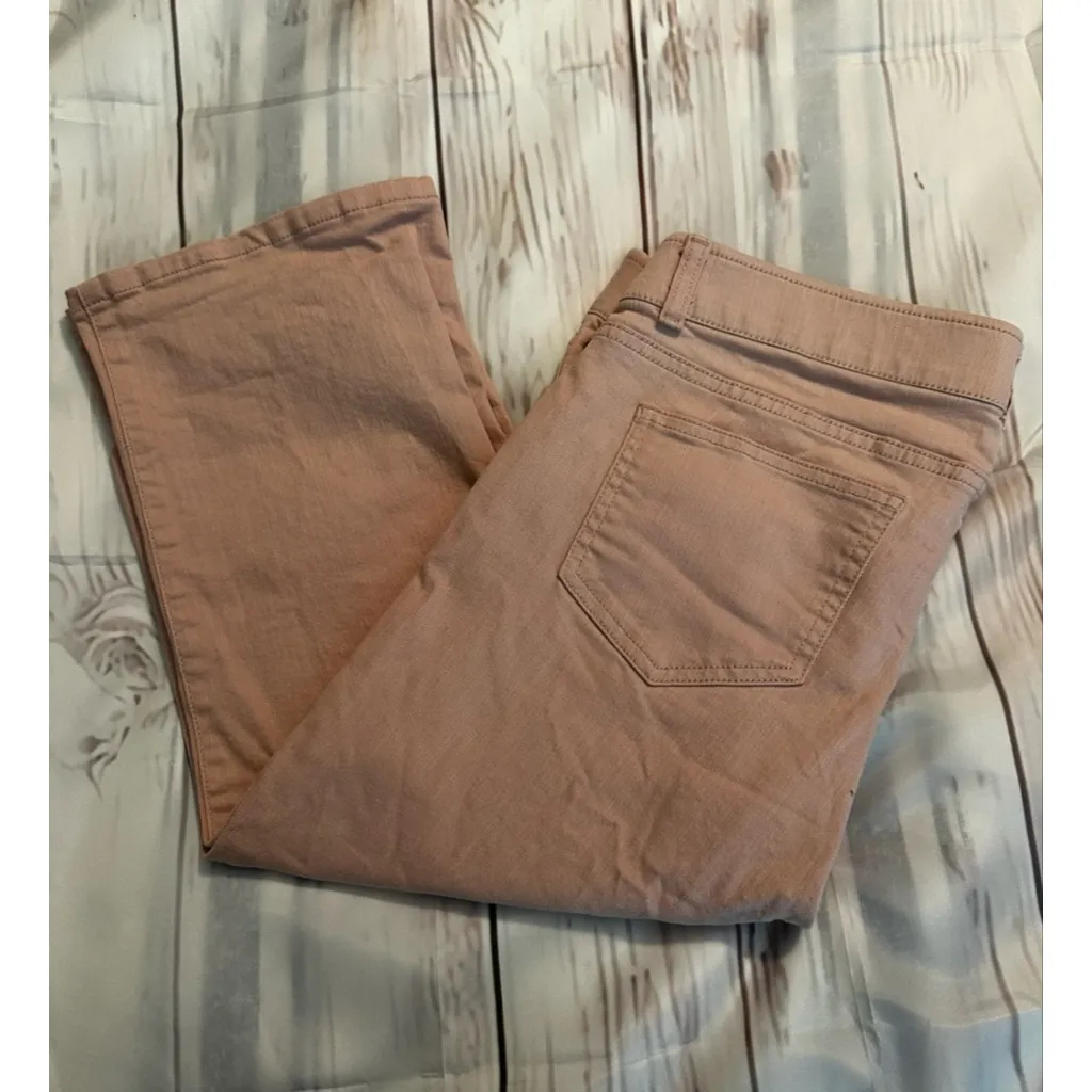 Women's Rafaella Weekend Pink Capris Size 12 - Image 3