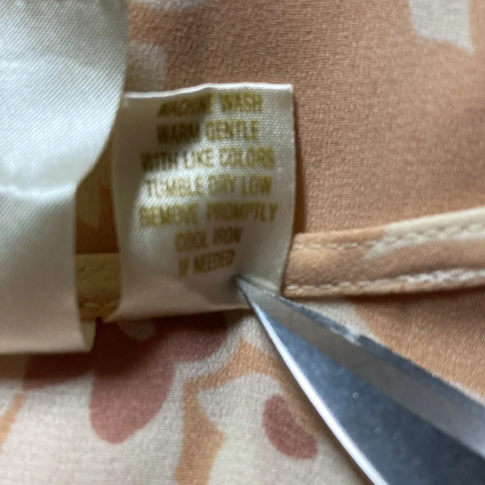 Gold Label Victoria Secret 2 Piece Semi-Sheer Floral Pajama Set - Image 11