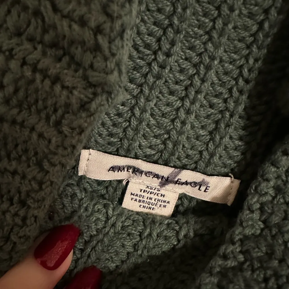 Colorful American Eagle Stripe Knit Sweater - Image 3