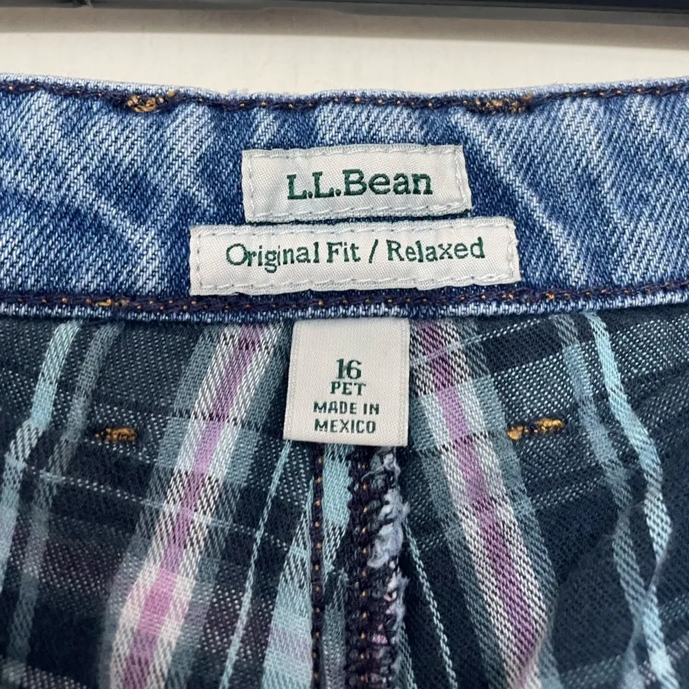 L.L. Bean Original Fit Relaxed Flannel Lined Medium Wash Jeans ~ Size 16 PET - Image 5