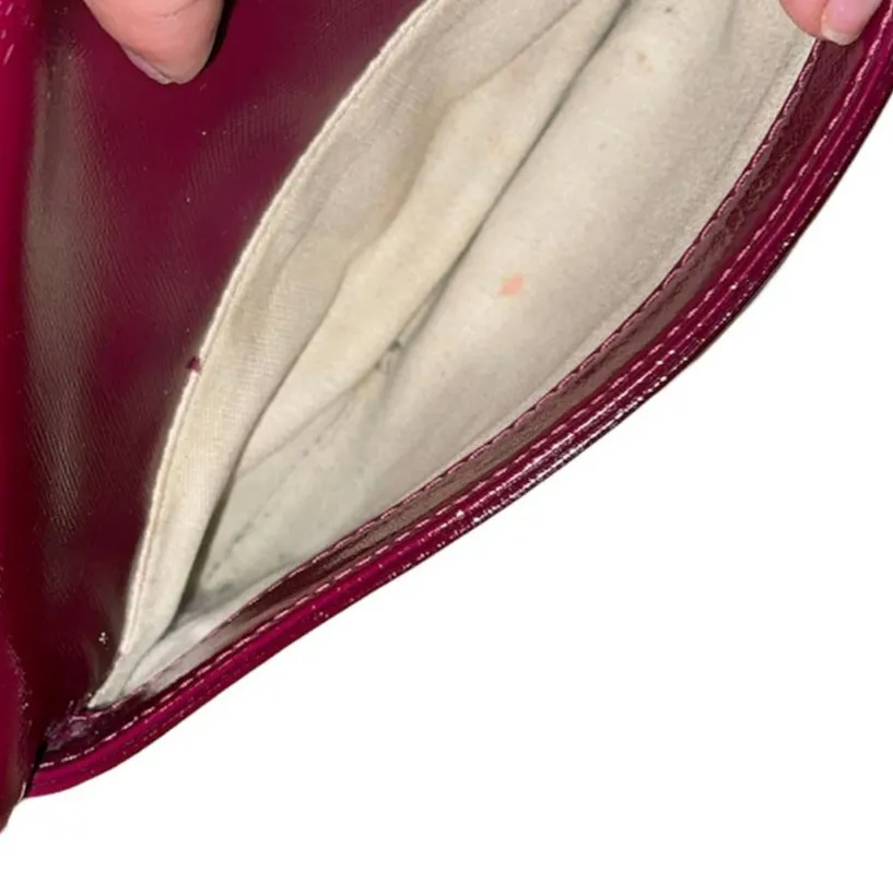 Tory Burch Robinson Crossbody Purse – Raspberry Pink with Gold Chain Strap - Image 5