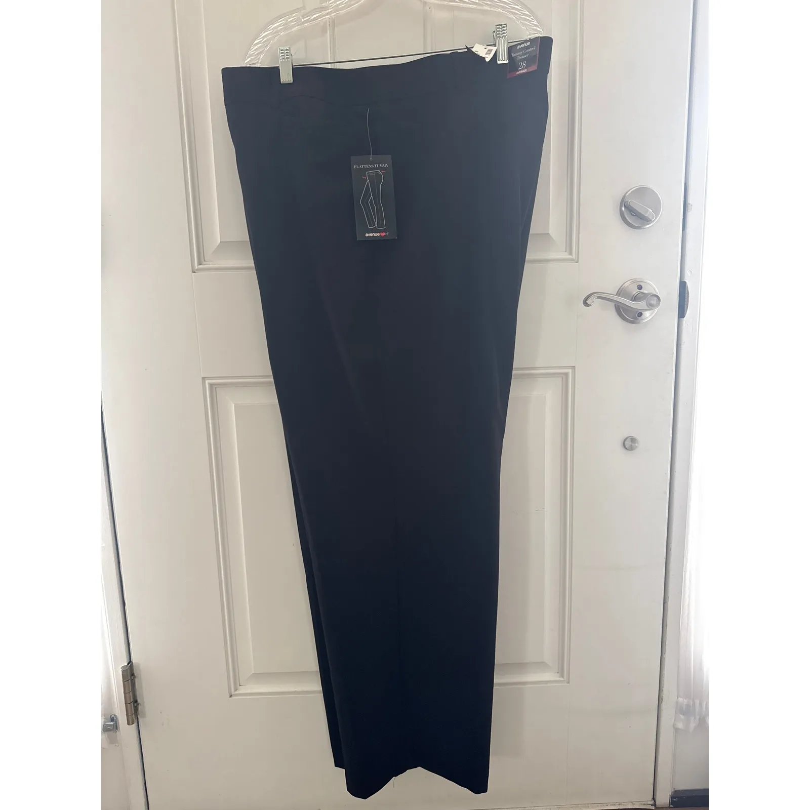 NWT Avenue black 3 pairs of pants one crop size 28 - Image 5