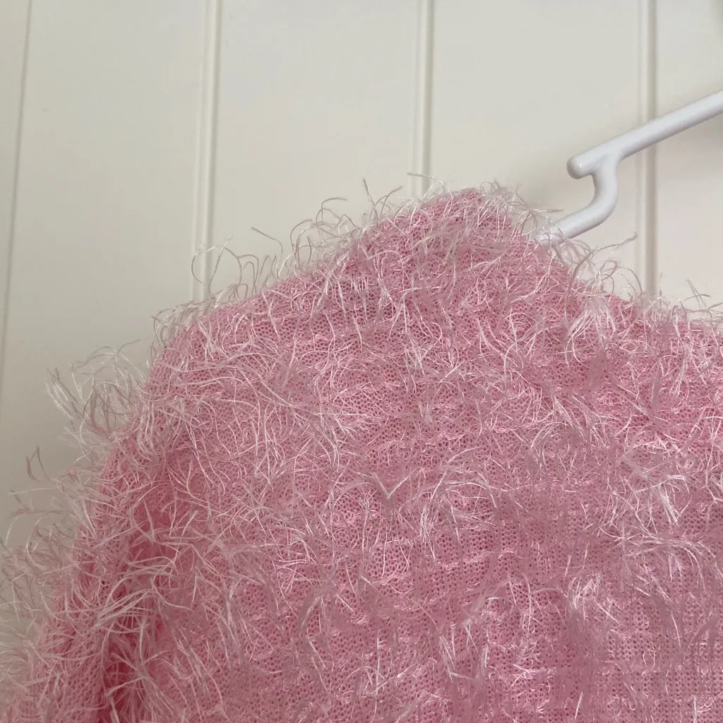 Mirror Image‎ women’s light pink fuzzy button sweater jacket medium - Image 7