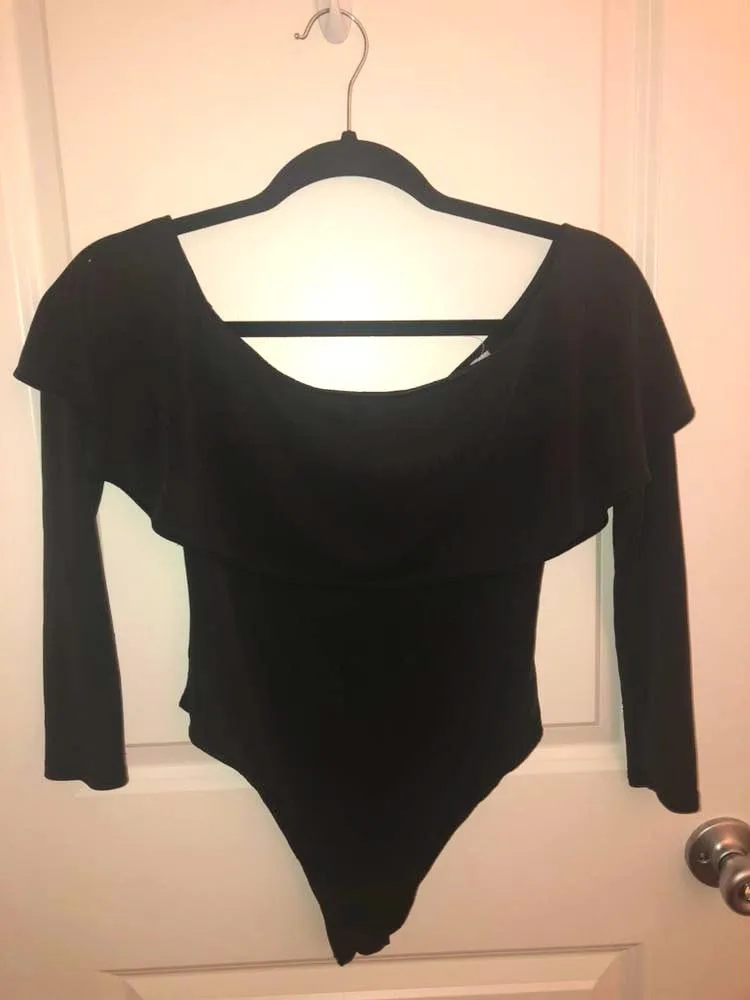 Tobi Black Off The Shoulder Bodysuit w/ Lace Up Back - Image 2