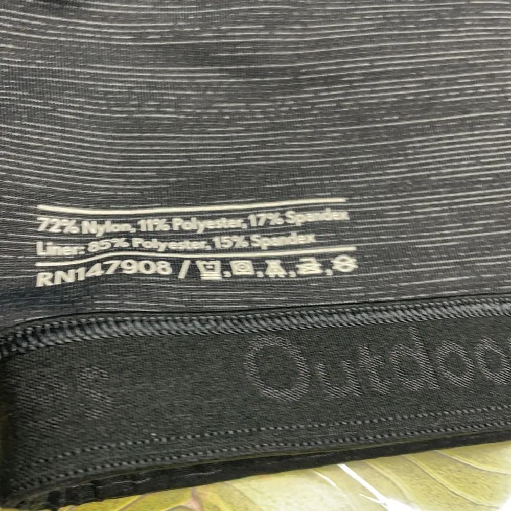 Outdoor Voices black gray move free crop top sports bra size XS - Image 8