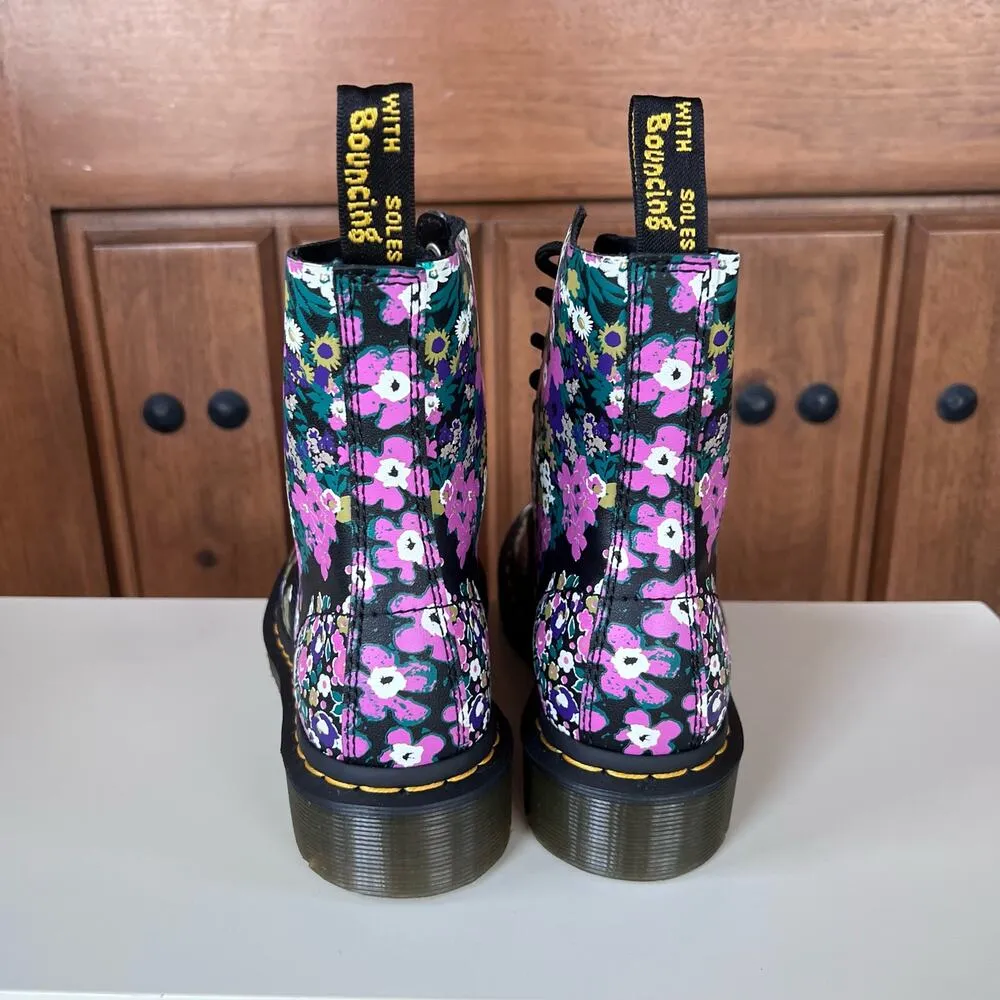 Doc Martens 1460 Pascal‎ Women's Vintage Floral Leather Lace Up Combat Boots - Image 5