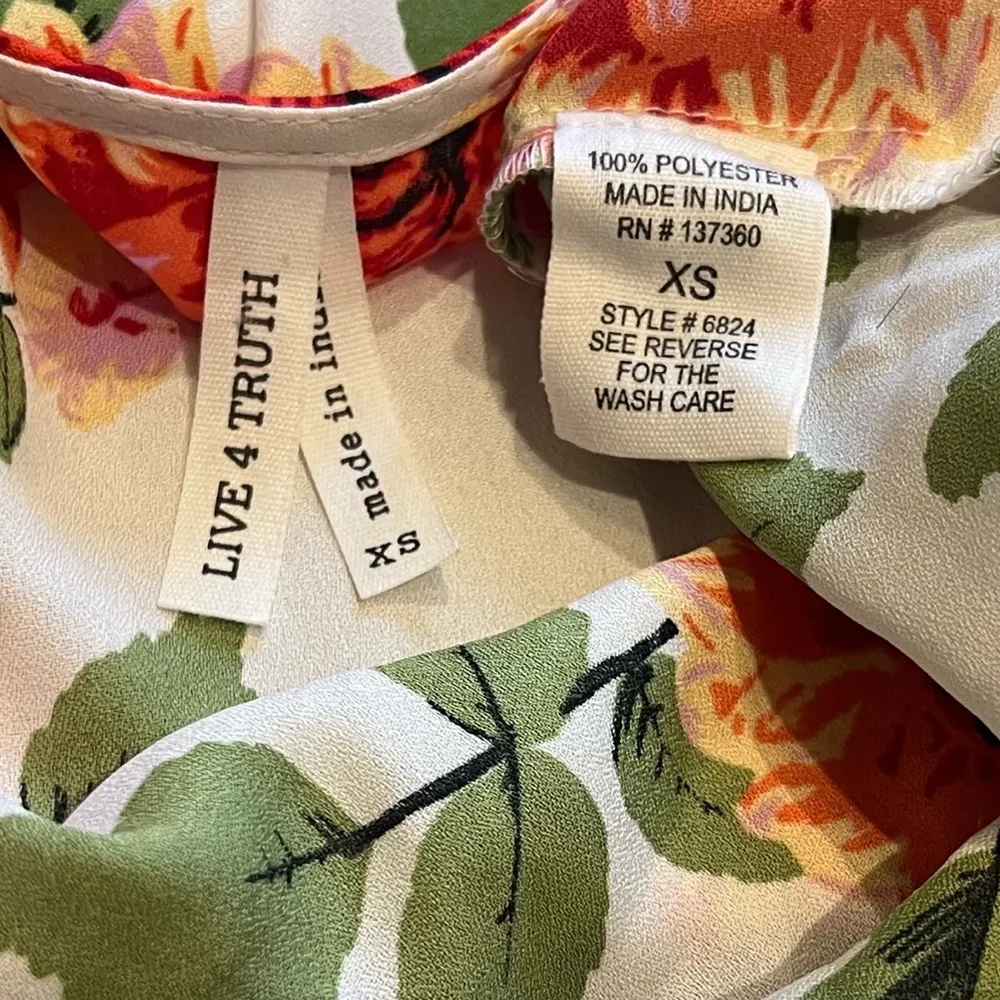Live 4 Truth floral wrap flutter cap sleeve blouse white orange pink xs - Image 4