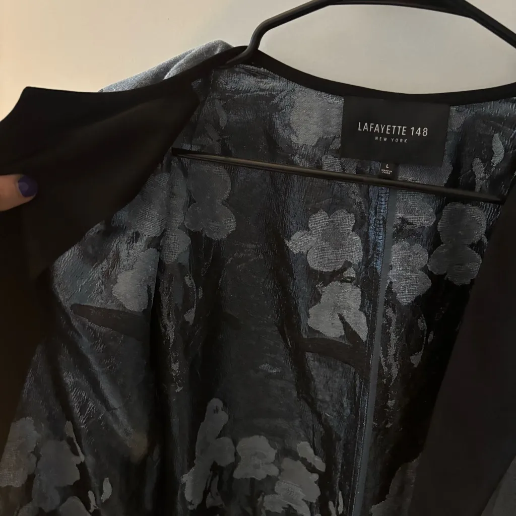 Lafayette 148 Metallic Floral Jacket – Size L – Like New Black Size L - Image 5