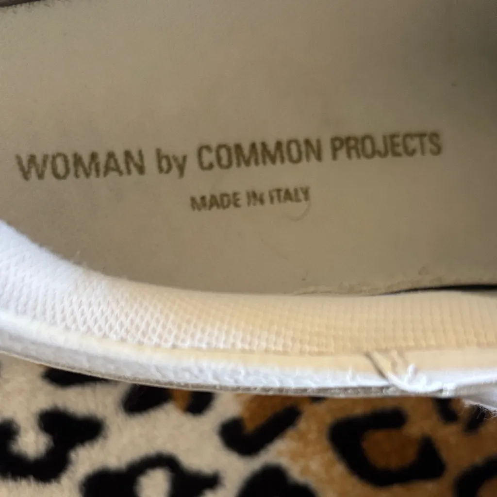Common Projects White Leather Sneakers Size 9 - Image 13