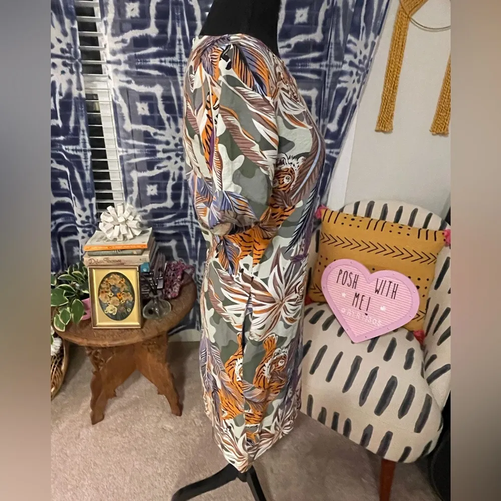 Women’s Topshop Short Sleeve Tiger and Camo Print Shift Dress Spring Vacay Sz L - Image 8