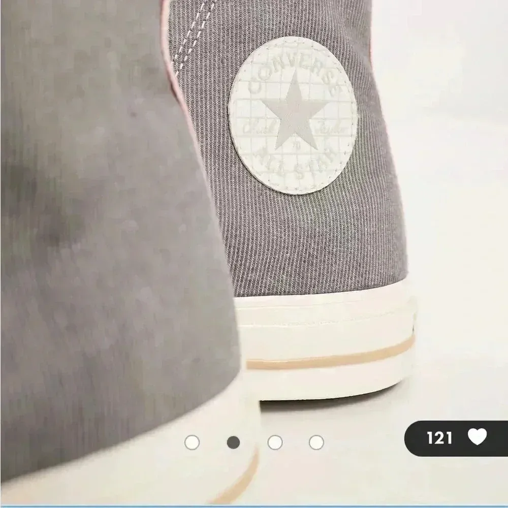 NIB Converse Chuck 70 Sneakers in Gray and Pink Women’s Sz 5.5 - Image 4