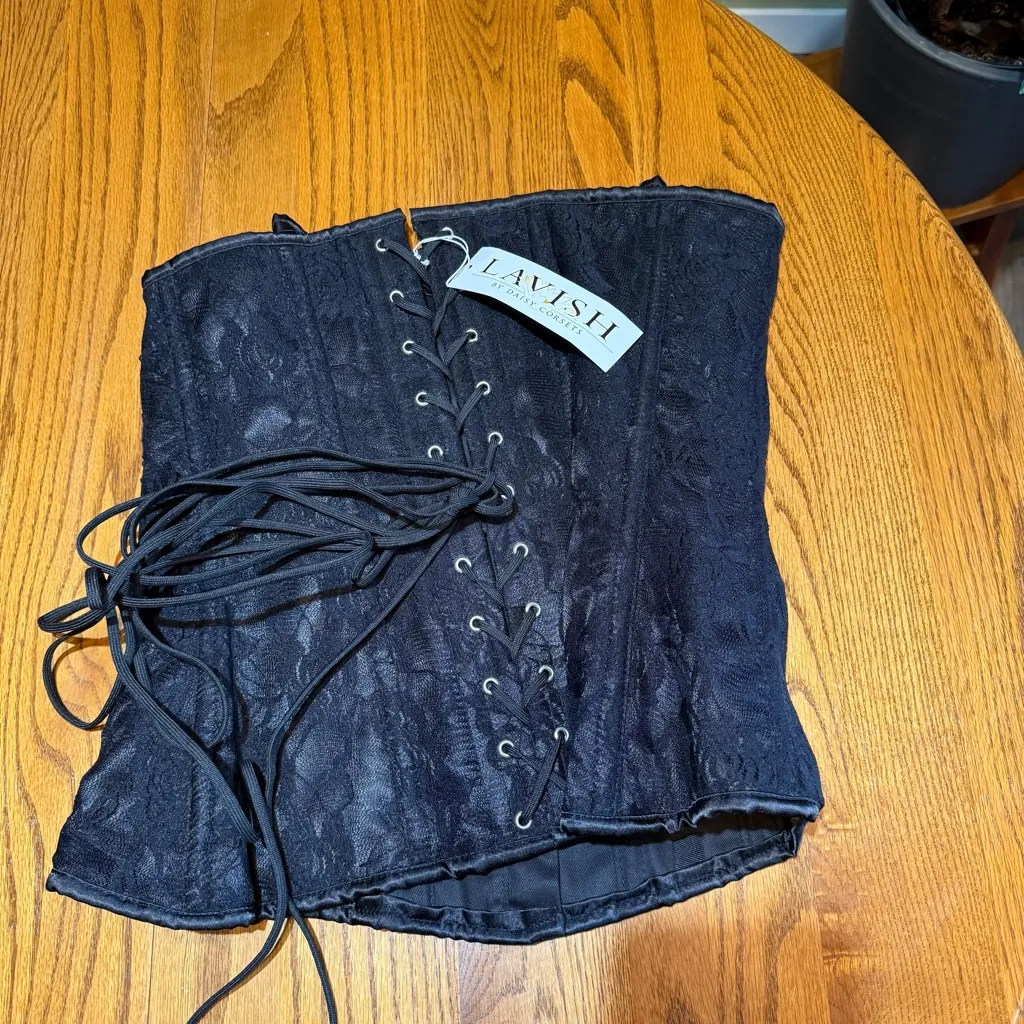 Lavish by Daisy Corsets Size XL NWT - Image 5