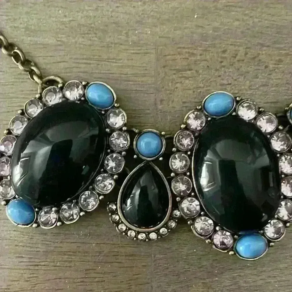 J crew statement necklace - Image 2