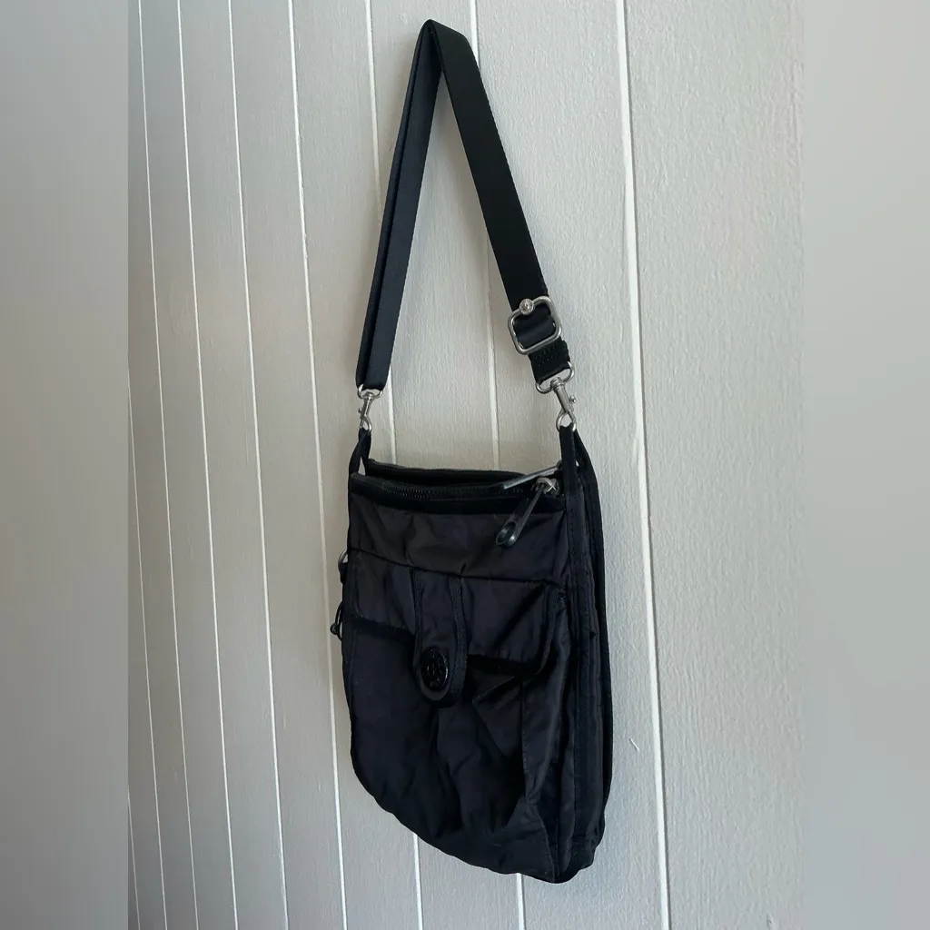 Rare HTF Nylon Kipling Grilla Girls Classic Black Multi Pockets Crossbody Bag - Image 3