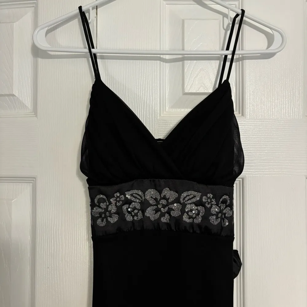 Taboo Y2K Black Floral Dress - Image 4