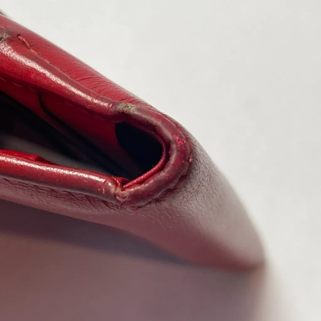 GUCCI Vintage Red Patent Leather Compact Wallet w/ Horseshoe Clasp - Preowned - Image 10