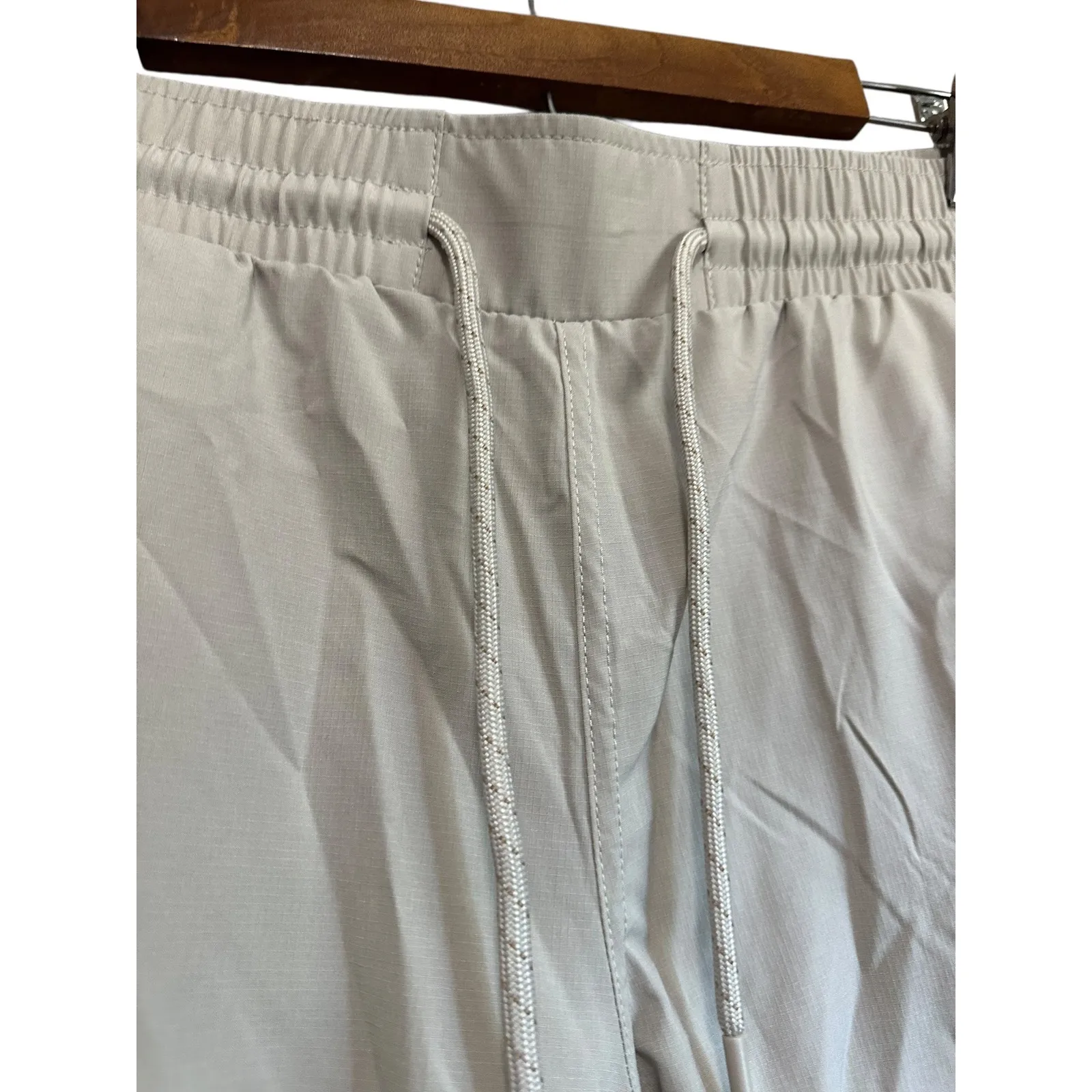 Avalanche Womens XL Pull‎ On Cargo Shorts Casual Elastic Waist Drawstring - Image 3