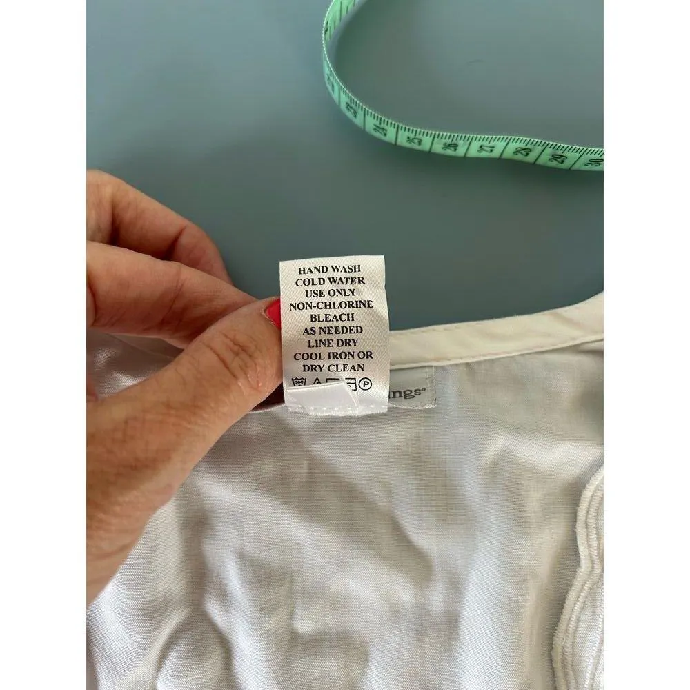 Soft Surroundings womens white Icon Melissani tunic size S deep v neck lace - Image 6