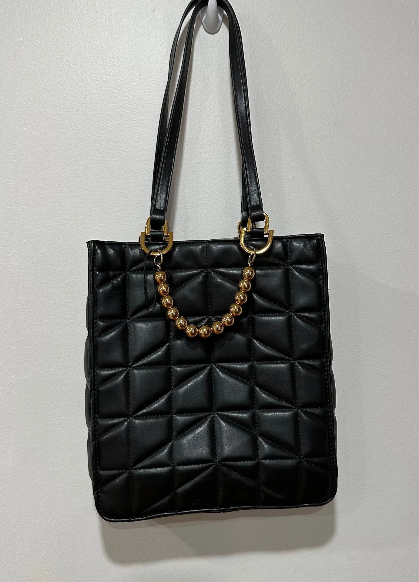 black quilted tote bag - Image 4