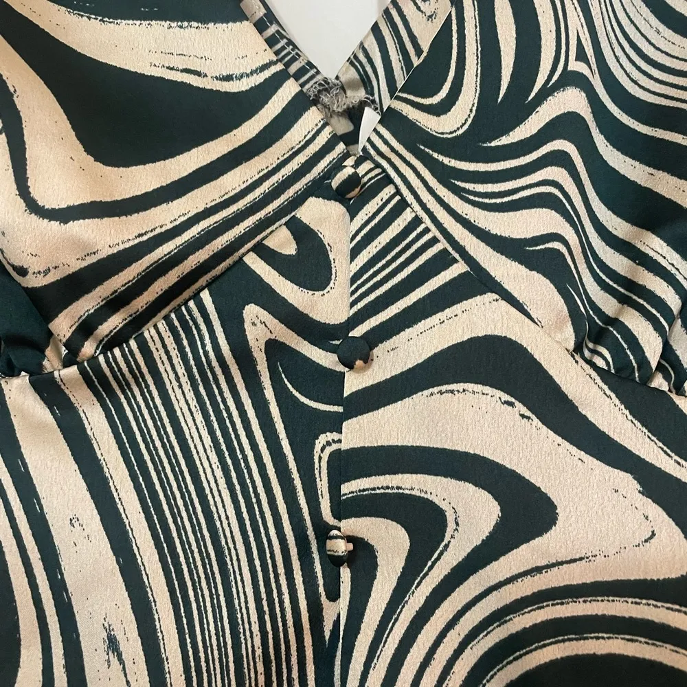 London Retro Slip Dress - Image 3