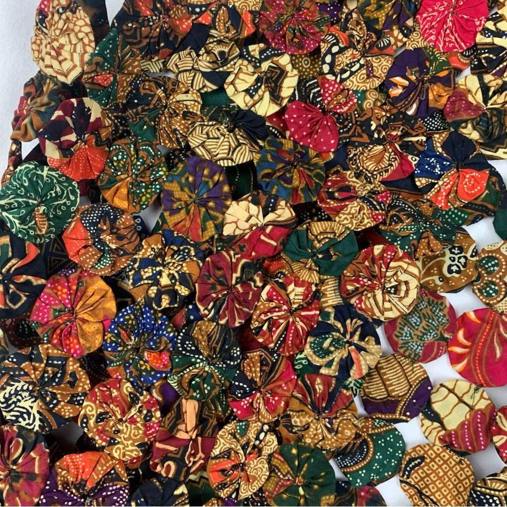 Vintage Halsey yoyo quilt size large Colorful Vest granny art boho retro twist Brown - Image 4