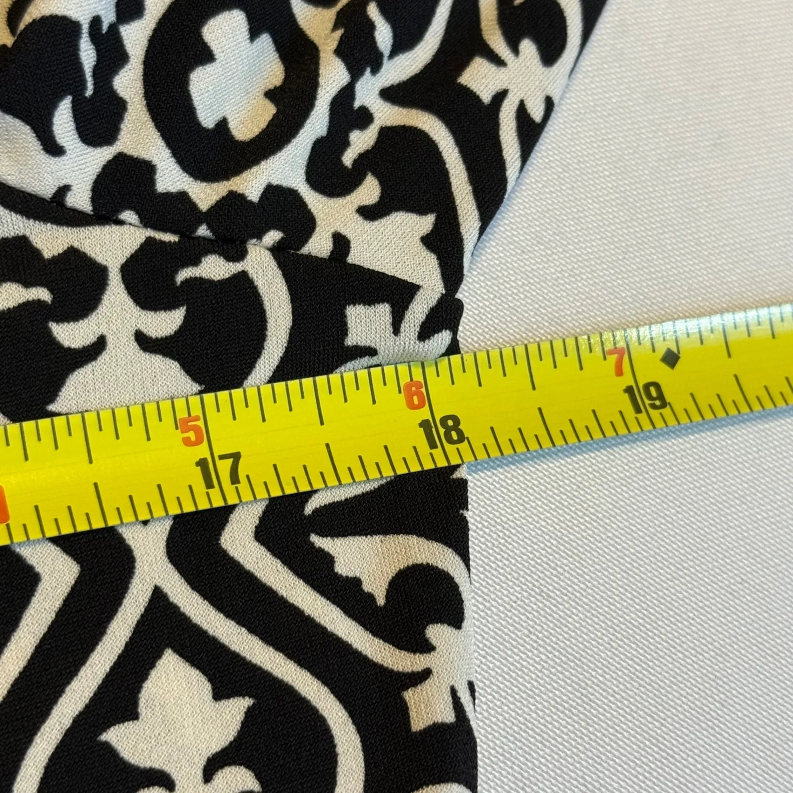 White House Black Market Dress Black White Geometric Boat Neck 3/4 Sleeve Size S - Image 4