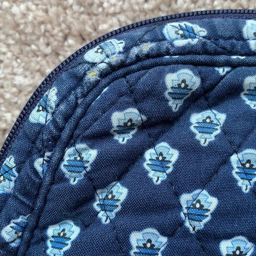 Vera Bradley  Nantucket Navy book bag - Image 4