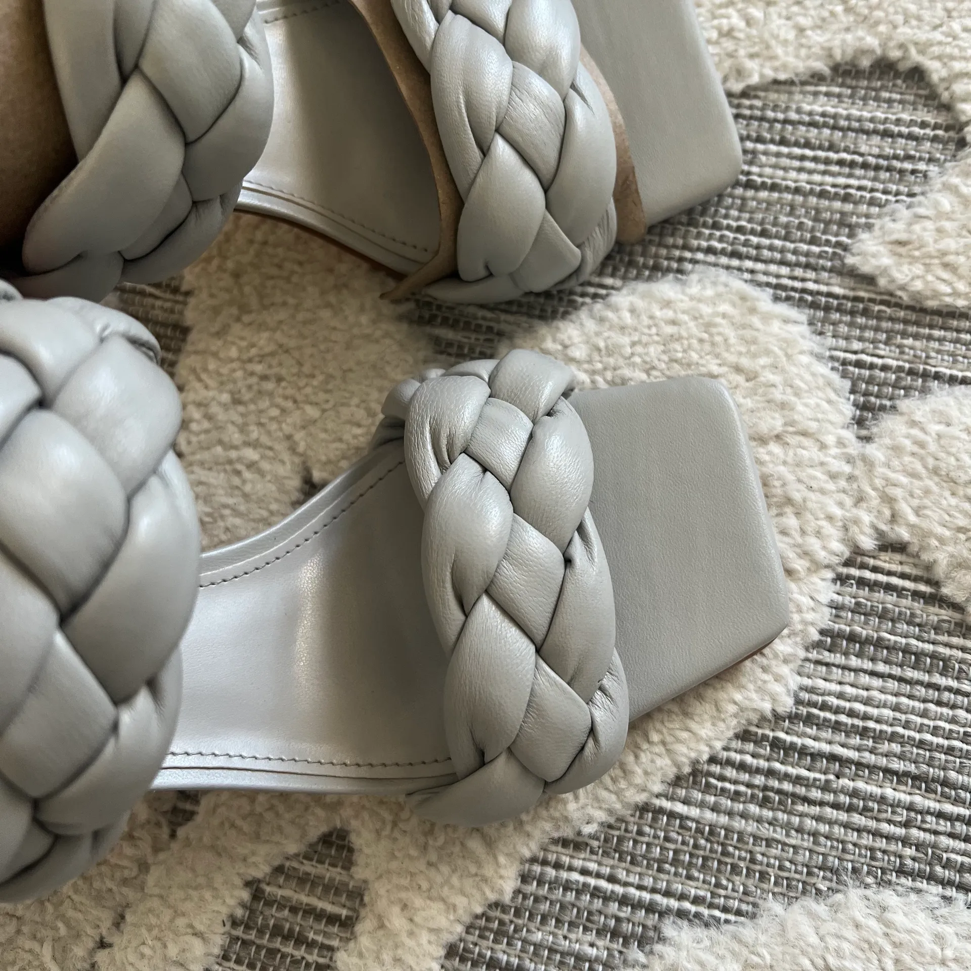 Hammy Braided Leather Strap Sandal in Grey Silver Size 6 NWT - Image 9