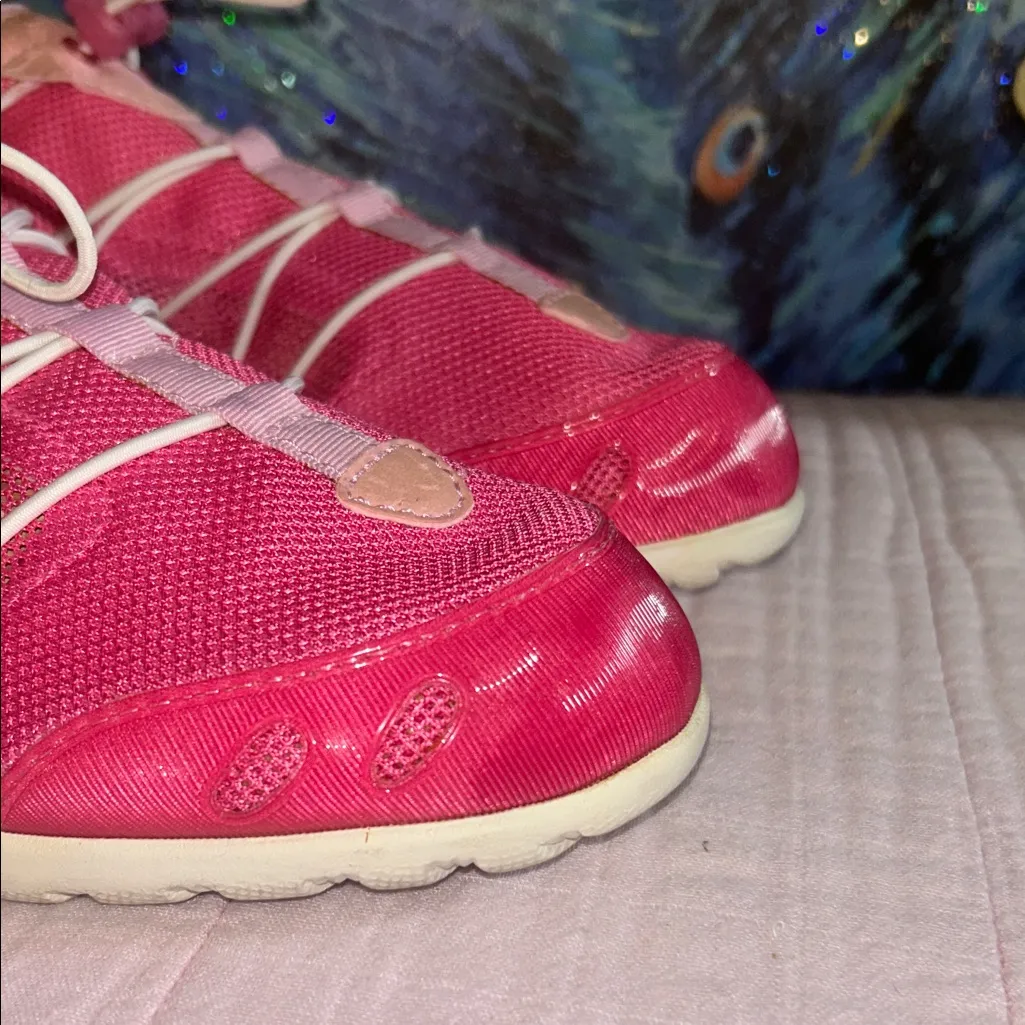 Lands End Size 9 Pink Athletic Water Shoes - Image 2