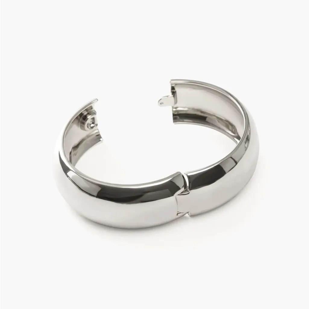 En Route NWOT Silver Chucky Bangle In Silver - Image 3