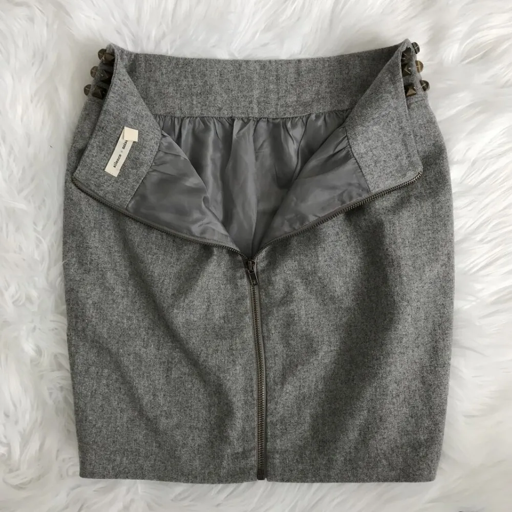 SILENCE+NOISE Sz 4 Skirt Gray Wool Copper Studded - Image 3