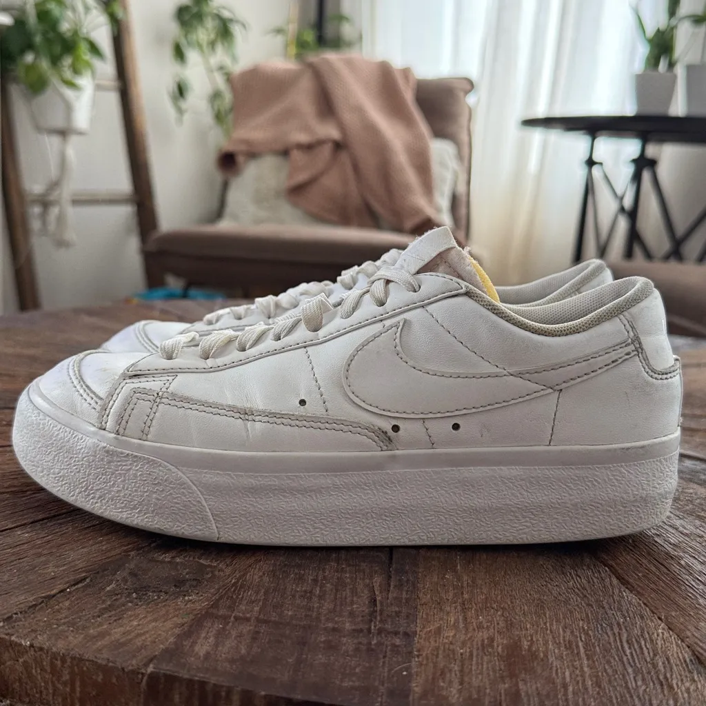 Nike Blazer Low Top Platform Sneaker DJ0292 Triple White - Image 4