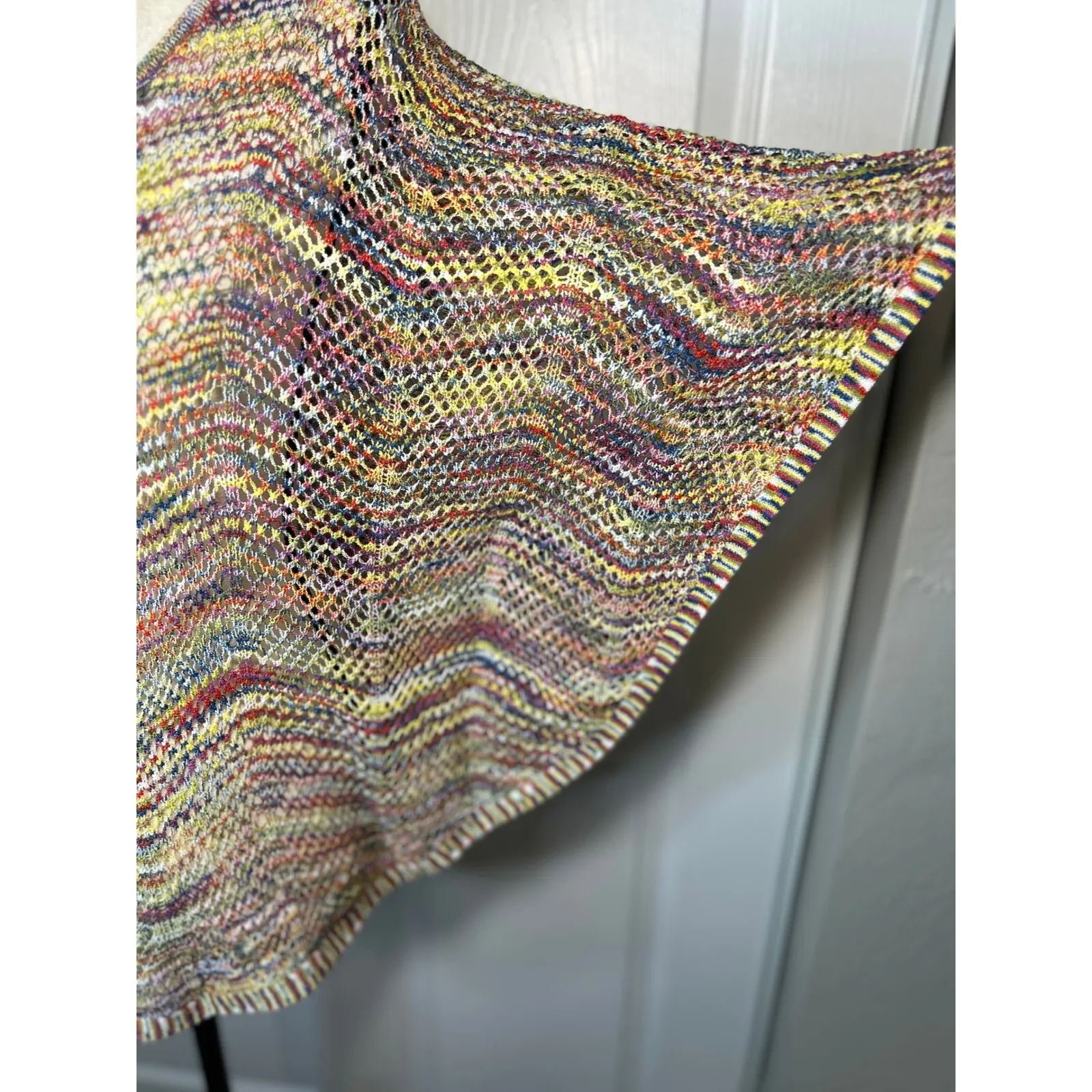 Fever Crochet Knit Zigzag Chevron Poncho Sweater Top Women's Size S Yellow - Image 2