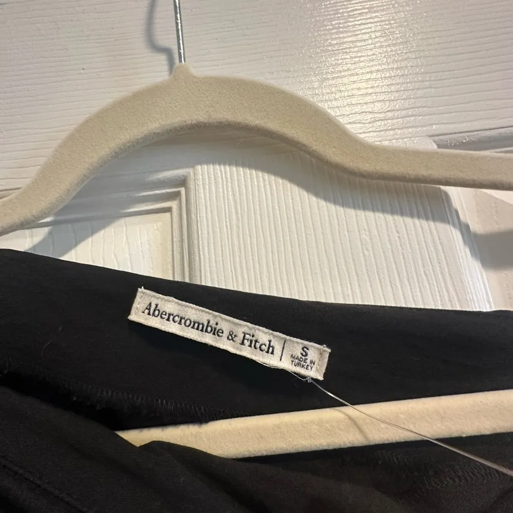 Abercrombie and fitch off the shoulder draped mini dress - Image 7