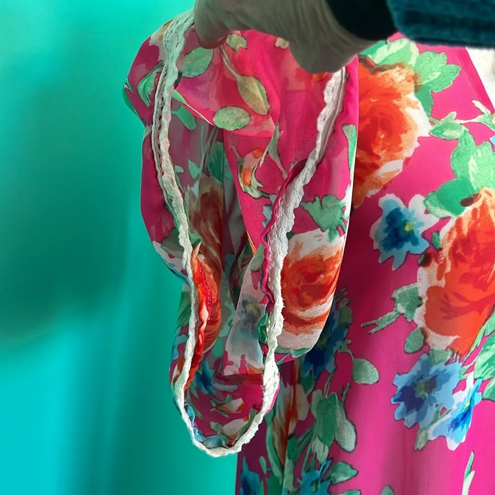 Chic Happens brand Floral Maxi Kimono Pink - Image 4