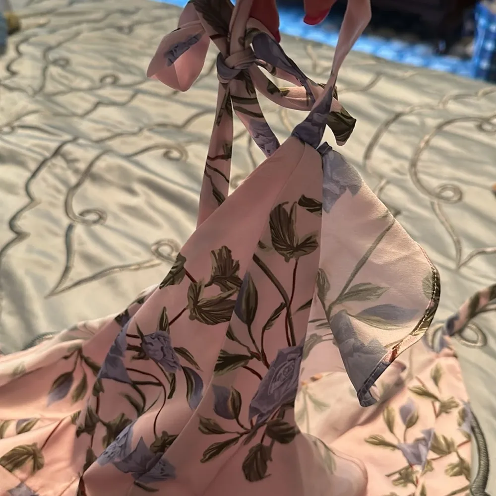 Fame & Partners size 8 fully lined high slit ruffle neck nwt $448 wrap style - Image 9