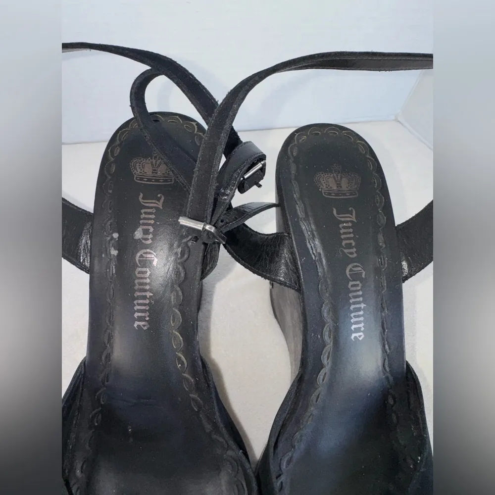 Juicy‎ Couture Women's Black Suede Wedge Sandals-Size 8.5 - Image 5