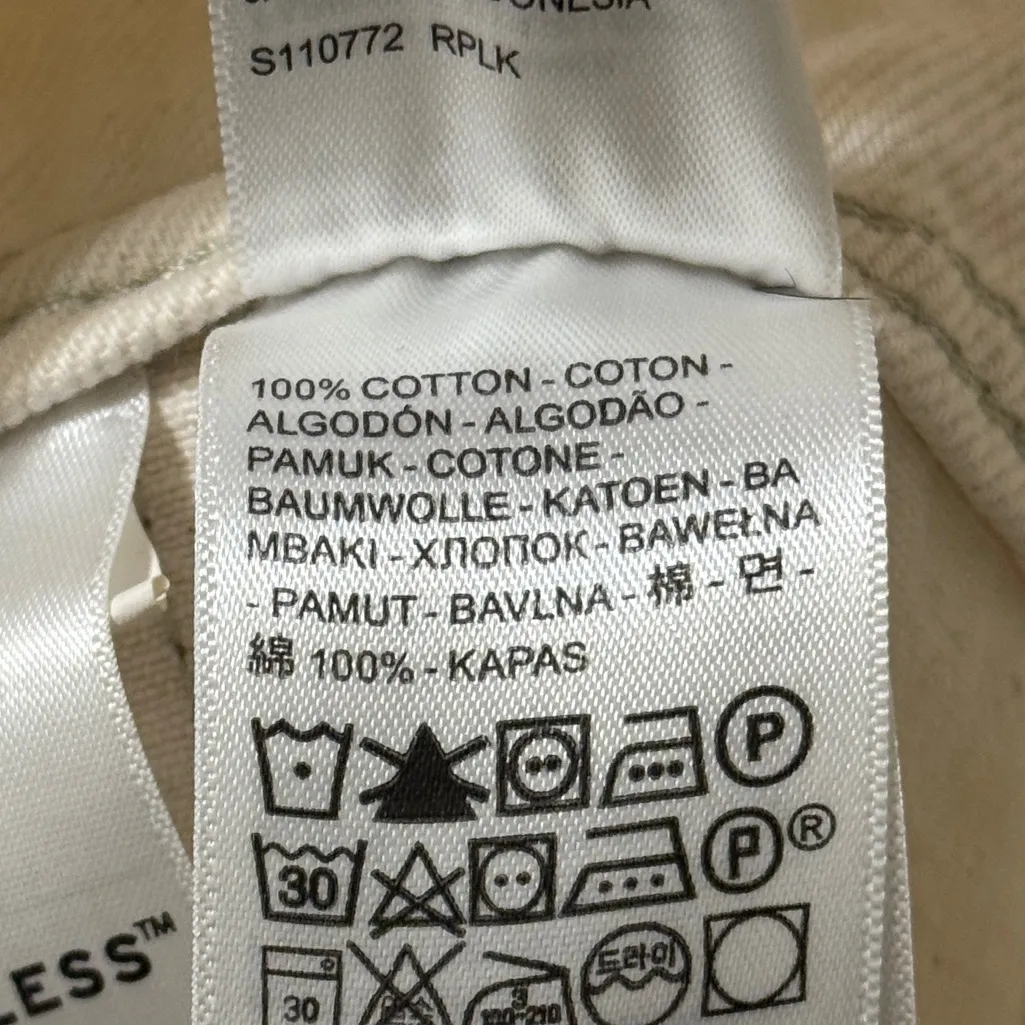 Levi's Premium Womens White Denim Overall UTILITY SHORTALLS Size Medium - Image 8