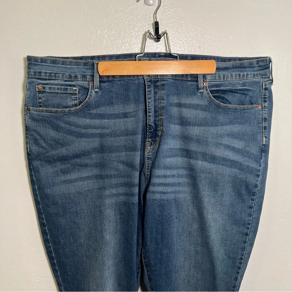 Signature Levi Strauss Mid-Rise Straight Jean Medium Wash 36x30 22S - Image 4