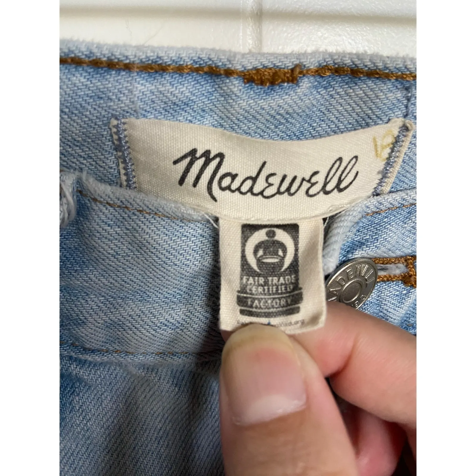 Madewell Womens Jeans Sz 27 Perfect Vintage Fitzgerald Wash Light Blue Mom‎ - Image 8