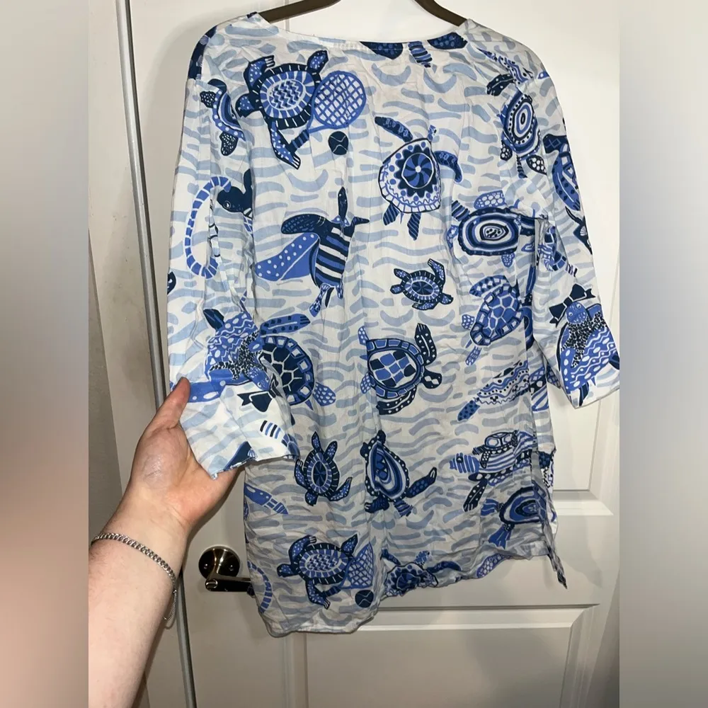 Gretchen Scott Blue Cotton Tunic Top Sea Turtle Theme Side Slits Size Medium - Image 2