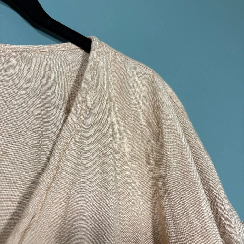 Sim & Sam Women's Peach Boho Minimalist Cropped Top - Size Medium - Tie Front - Image 2