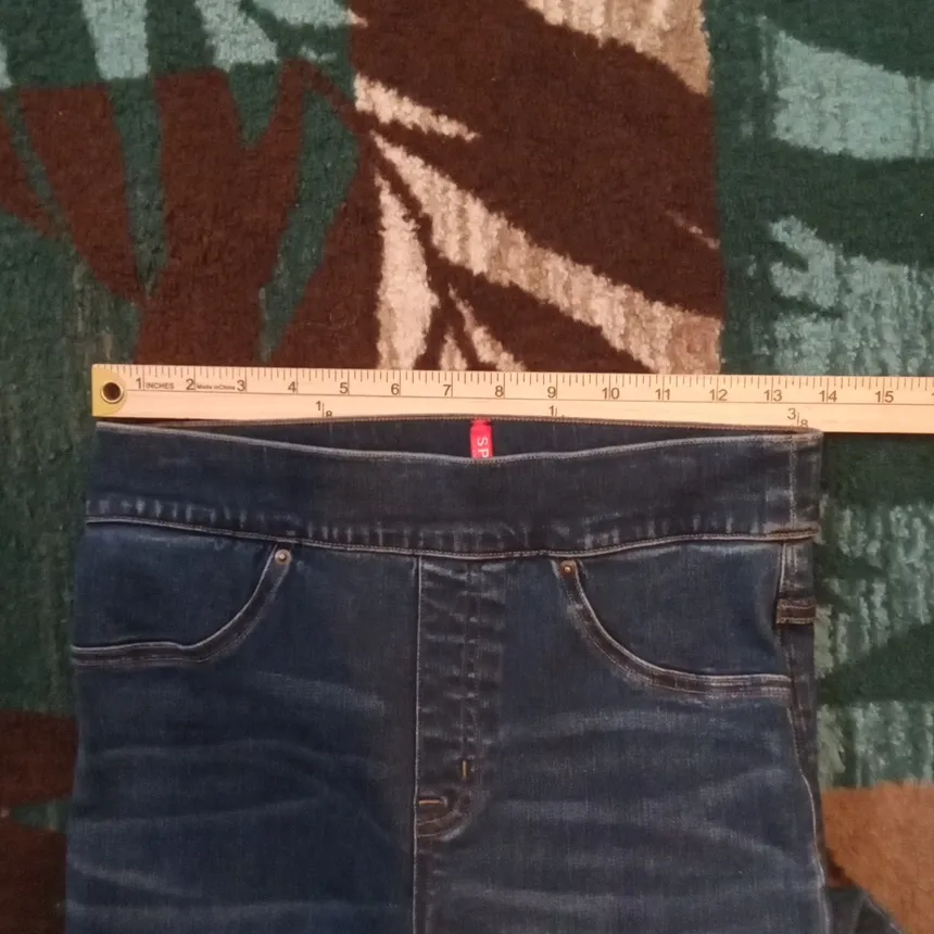 SPANX Flare Jeans Pull Over Tummy Control High Rise  Womens S/P - Image 8