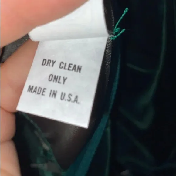 Vintage Forest Green Velvet Rhinestone Backless Bow dress
40s 80s fall holiday Size XS - Image 9