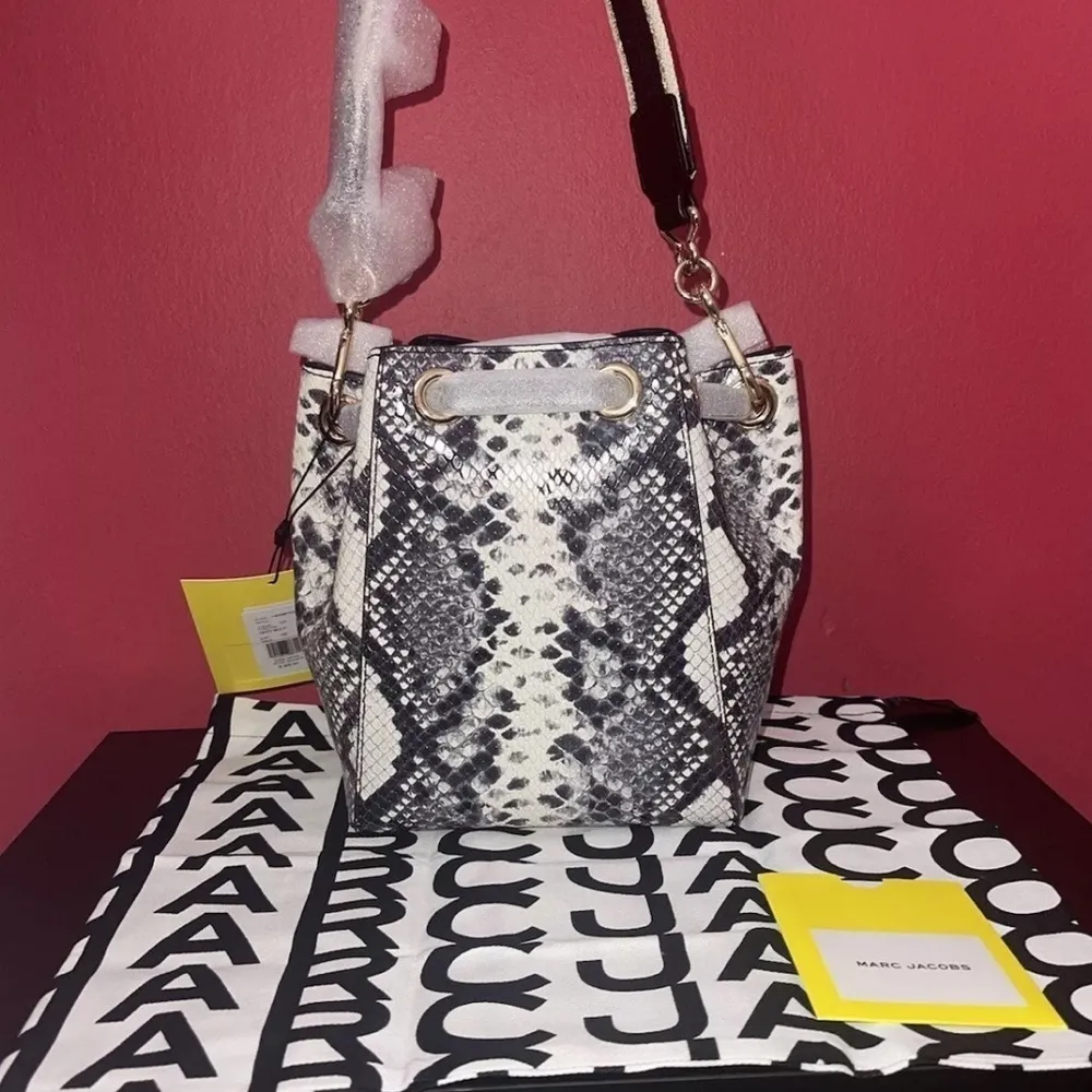 Marc Jacobs  Bucket Snake Embossed Leather Crossbody Black White Gold Hardware - Image 5